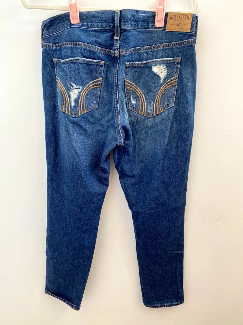 Hollister Dark Wash Distressed Jeans Size 7